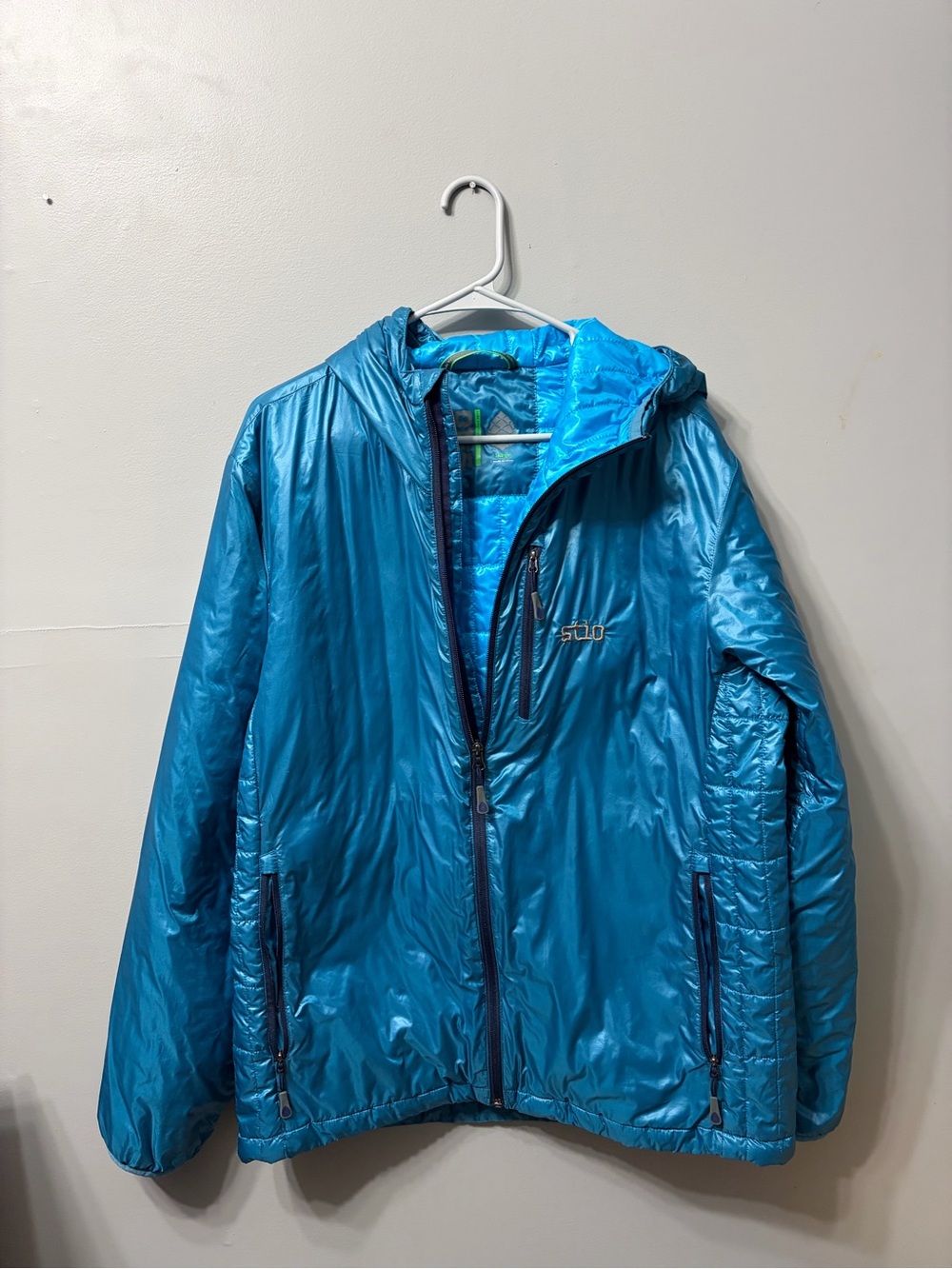 Men’s Stio Azura XT hooded jacket